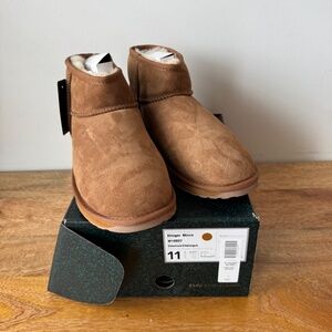 NEW EMU Stinger size 11 Tan Leather Suede, Sheepskin Winter, waterproof boots